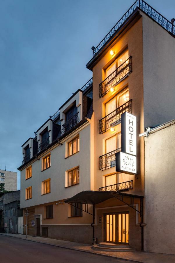 רוסה Family Hotel Anna מראה חיצוני תמונה